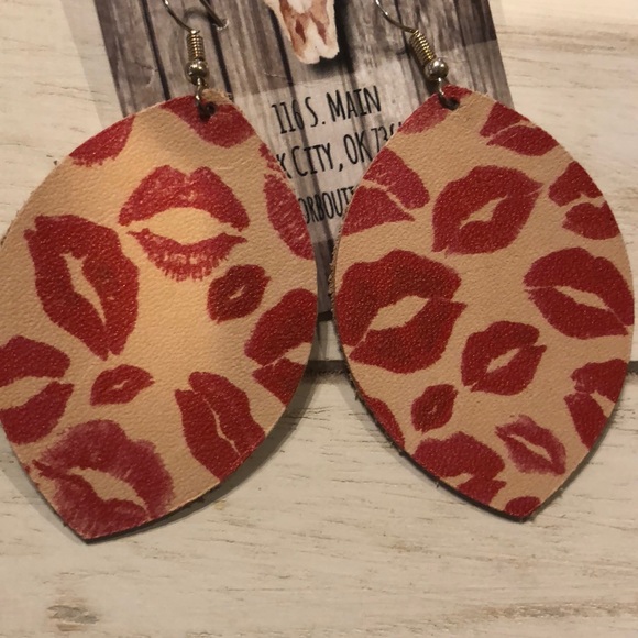 Bundle of brand new jewelry. NWT - Picture 3 of 6